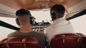 Go Dream PILOT FOR ÉN DAG HOS DANSK PILOT UDDANNELSE- Oplevelsesgaver ADVENTURE - Velkommen hos Dansk Pilot Uddannelse. Flyveskolen for dig, som gerne