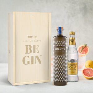 Personlig gin & tonic gave - Bobby's Gin - Indgraveret æske