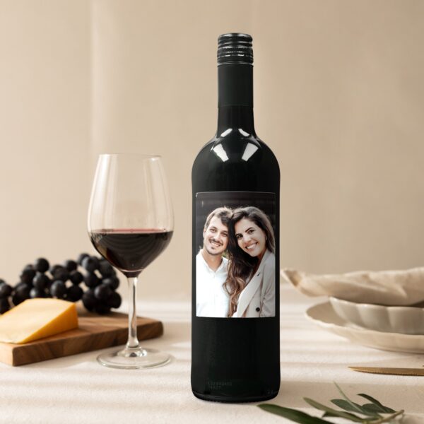 Vin med personlig etikette - Belvy - rødvin