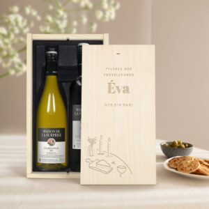 Vinpakke i indgraveret æske - Maison de la Surprise - Merlot og Chardonnay