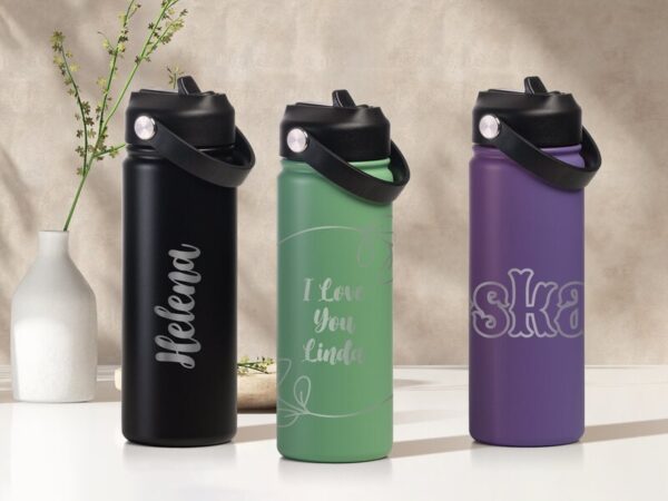 Termoflaske med Sugerør 530 ml - Personlig Gravering