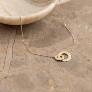 ENGRAVABLE JOINED RINGS SOLID GOLD NECKLACE - Halskæde - Sisi Copenhagen